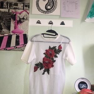 Size : M  comes with mini tank top inside